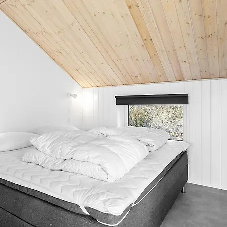 Semesterbostad 4 Bedroom In *