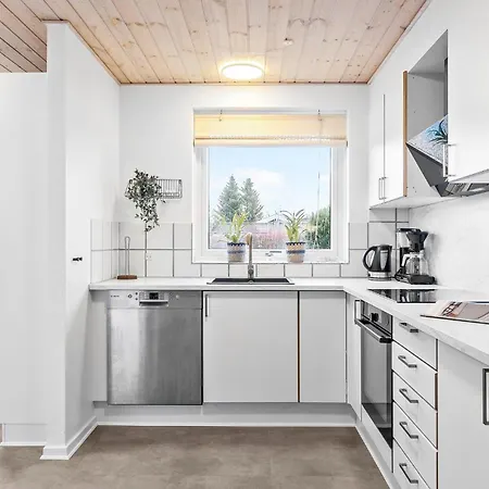 4 Bedroom In Semesterbostad Otterup